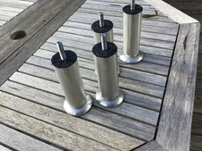4 Stück Möbelfüße Sofafüße Alu— silber – höhenverstellbar mit M8 Gewinde 