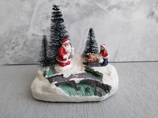 Weihnachtszene Winterdorf Weihnachtsdorf mit Licht batteriebetrieben L 11,5cm
