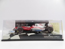 Minichamps 400090110 - 1:43,