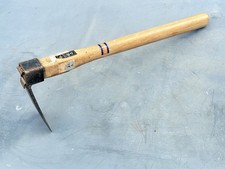 Japanische Pflanzhacke breit -