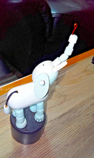 LEGLER SMALL FOOT ELEFANT ELEPHANT DRÜCKFIGUR HANDDRÜCKSPIEL HOLZ HANDARBEIT