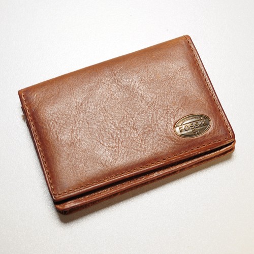 Fossil men card holder - card,