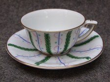 *** schöne Moccatasse , bezeichnet "Dresden Handmalerei" ***