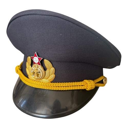 Schwarze schirmmütze der - schirmmütze,
