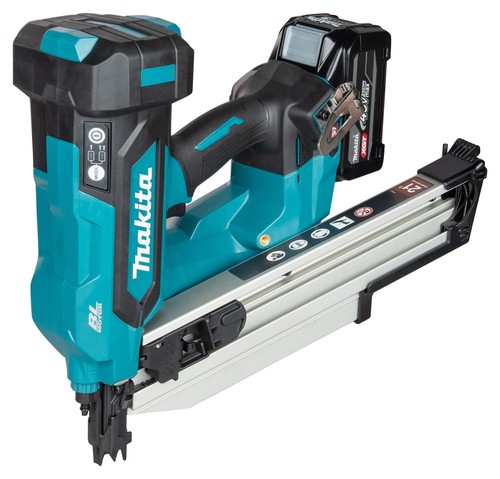 Makita 40v max - makita,