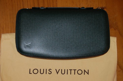 Louis vuitton toller taiga - vuitton,