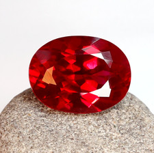 Natürlich Rot Rubin 8.15 Karat Ovaler Schliff Burmese Zertifiziert Lose
