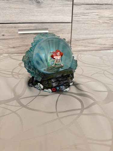 Disney showcase collection - showcase, collection/