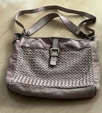 Trendige Echtledertasche Made