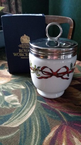 Royal worcester holly ribbon - holly,