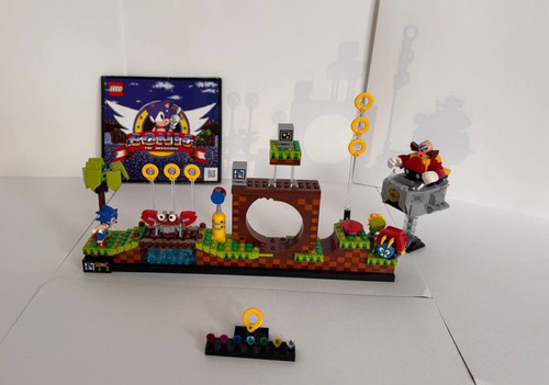 Lego icons series 21331 - lego, sonic