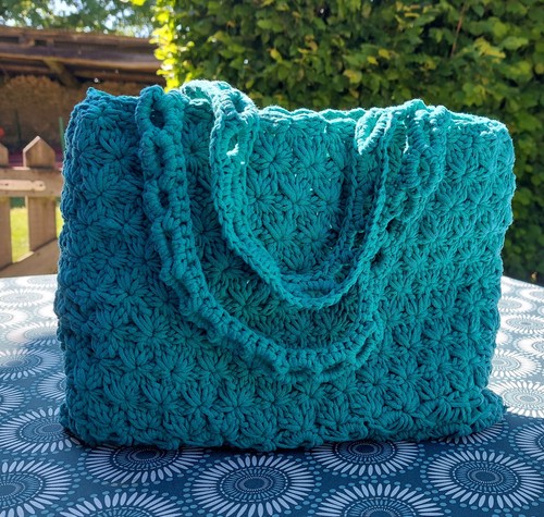 Tasche ganz gehäkelt - tasche,