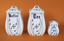 3 alte Vorratsbehälter KAFFEE, TEE,  PFEFFER Porzellan/Steingut + Deckel Vintage