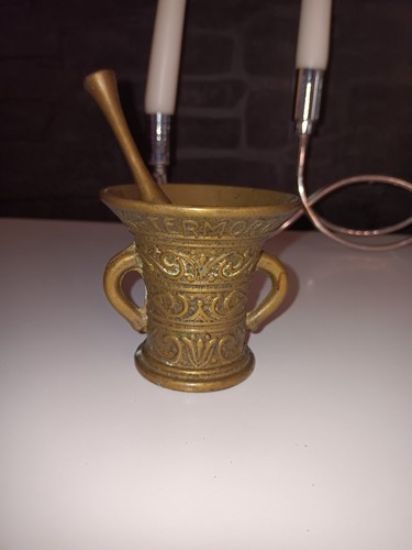 Messing mörser mit stößel - mörser,