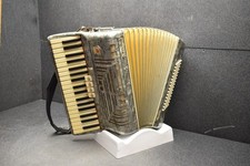 Marinucci 3 Chörig 80 Bässe