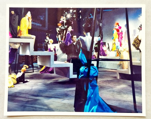 Foto showroom original - foto,