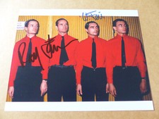 KRAFTWERK Ralf Hütter & Wolfgang Flür signed Autogramm signiert 20x25 cm Foto