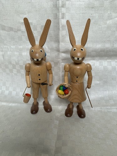 Paar ältere große osterhasen - paar,