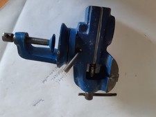 Schwenkbarer Schraubstock 60 mm Backenbreite  / 360 Grad