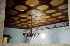 Deckenplatten aus Holz