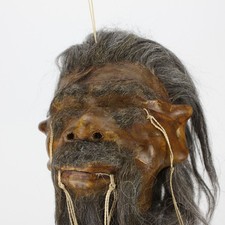 Replik! Schrumpfkopf