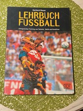 Taschen-Buch - Lehrbuch Fussball - Gerhard Bauer - Technik/Taktik/Kondition -