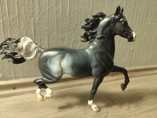 Breyer Pferd Modellpferd