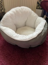 Gemütliches, kuscheliges Hundebett 30cm