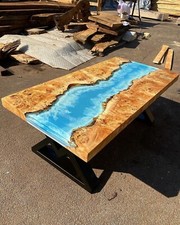 Handgefertigter blauer