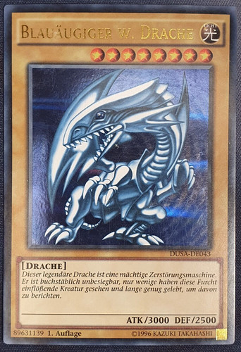 Blauäugiger weißer drache - blauäugiger,