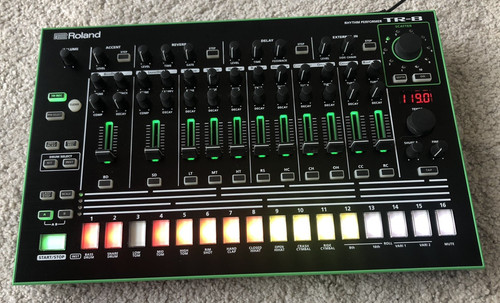 Roland sampler drum - roland,