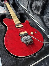 [MUSIC MAN] AXIS USA  E-Gitarre mit Hartschalenkoffer