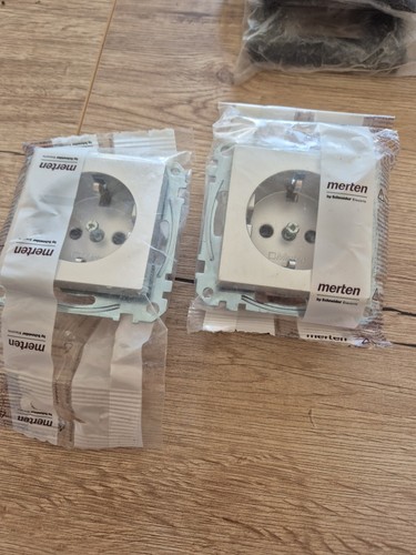 Merten system aluminium - system, m
