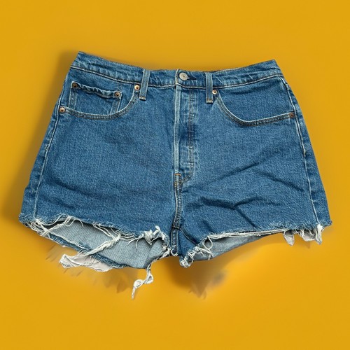 Levi 501 hotpant destroyed - 501,