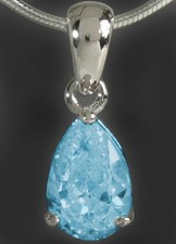 Kleiner Zirkonia Anhänger *