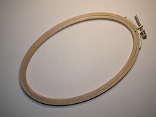 Stickrahmen oval aus holz - stickrahmen,