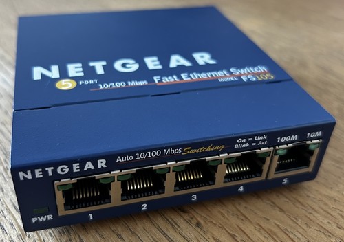 Netgear fs105 switch 100 - netgear, 10/100