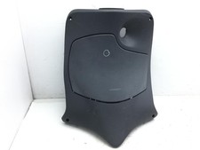 Rumpf Zähler Schild die Countershield Mit Loch und Haken Defekt PIAGGIO FLY 125