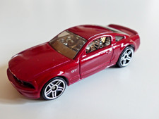 Hot Wheels 2005 Ford Mustang GT