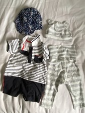 Babykleidung junge Mädchen