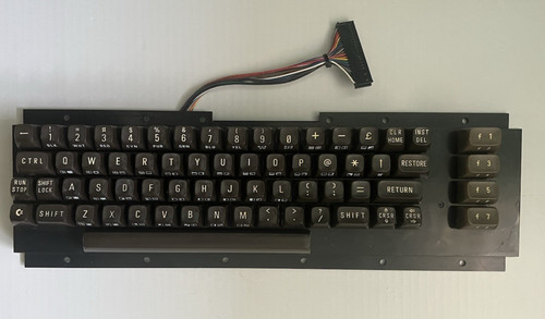 Vintage commodore c64 - commodore,