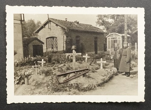 Foto wk2 grabstätte - grabstätte, friedhof
