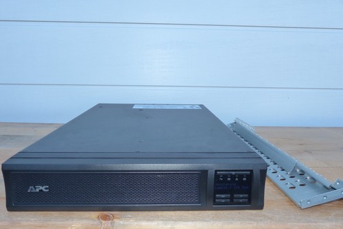 Apc smart ups - ups, 3000