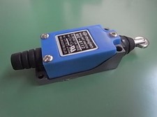 1 Stück Endschalter