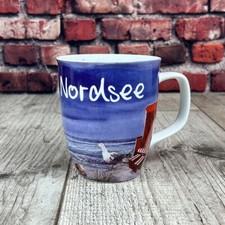 Großer maritimer Kaffeebecher