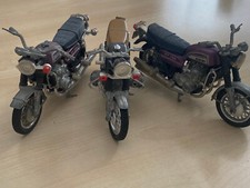 Polistil 3 x  Motorräder  Suzuki BMW