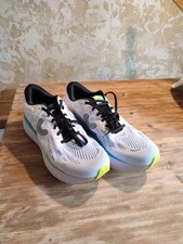 True Motion Laufschuhe Aion 3 Größe 47,5 US 13 Herrenschuhe Sportschuhe Running