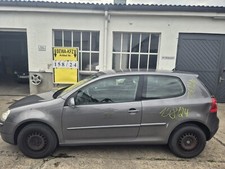 Schlachtfest VW Golf 5 V 1,4 16V  Ausschnitt vom Einstieg Nr.158/24