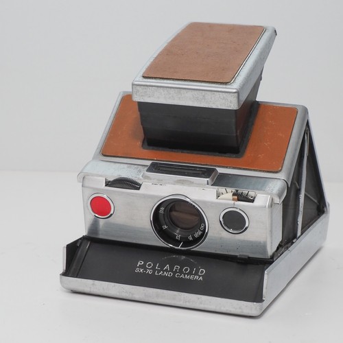 Polaroid land camera - sx-70,