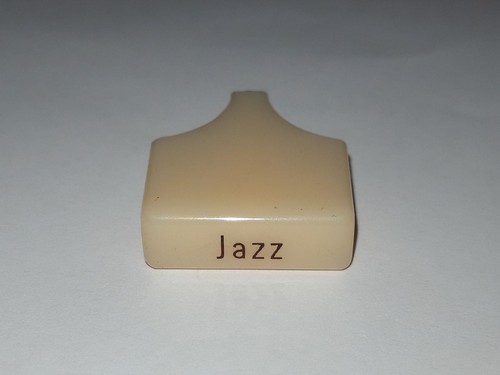 Taste jazz aus - "jazz",